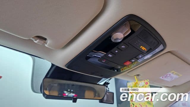 Kia Carnival 2022 — Фото 18/20