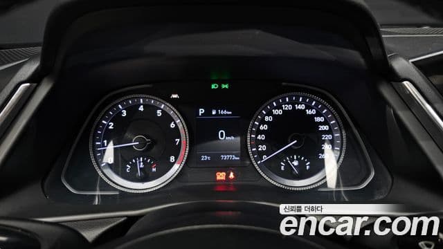 Hyundai Sonata 2019 — Фото 8/20