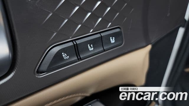 Kia Sorento 2024 — Şəkil 15/20