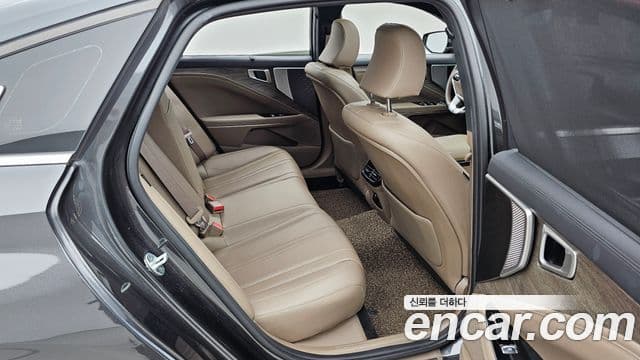 Kia K8 2021 — Şəkil 12/20