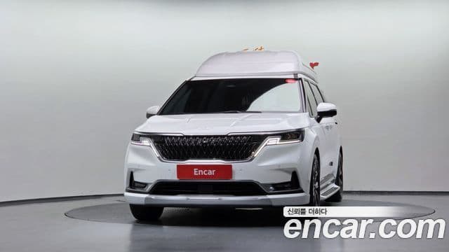 Kia Carnival 2021 — Фото 3/20