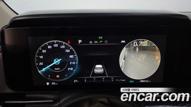 Kia Carnival 2021 — Фото 8/20
