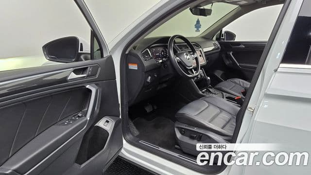 Volkswagen Tiguan Allspace 2020 — ფოტო 10/20