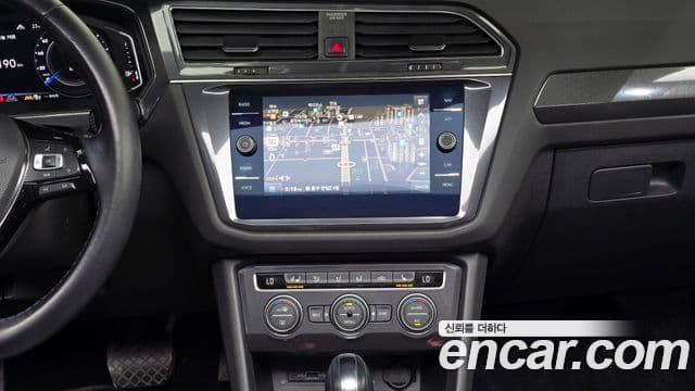 Volkswagen Tiguan Allspace 2020 — ფოტო 17/20