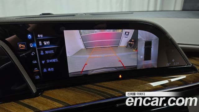 Cadillac Escalade 2023 — Şəkil 15/20
