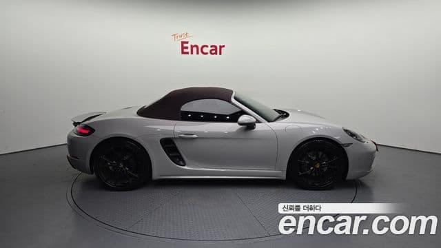 Porsche 718 Boxster 2018 — Photo 16/20