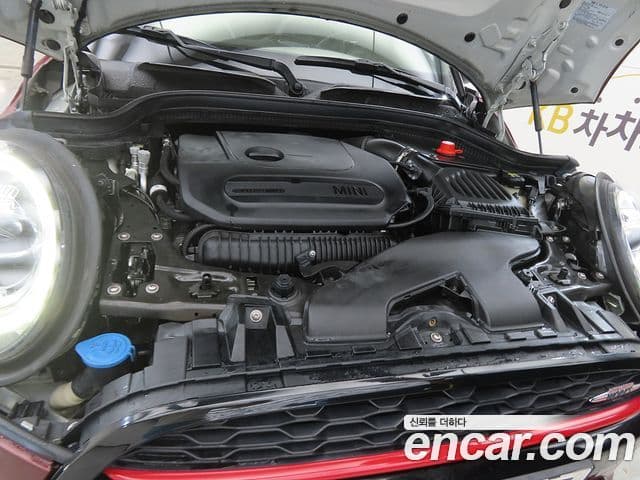 Mini Cooper S Convertible 2020 — ფოტო 20/20