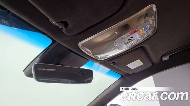 Genesis Electrified G80 2022 — ფოტო 18/20
