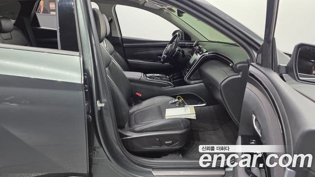 Hyundai Tucson Hybrid 2021 — Photo 13/35