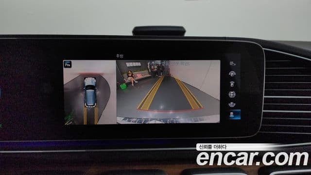 Mercedes-Benz GLE-Class 2019 — Şəkil 14/20