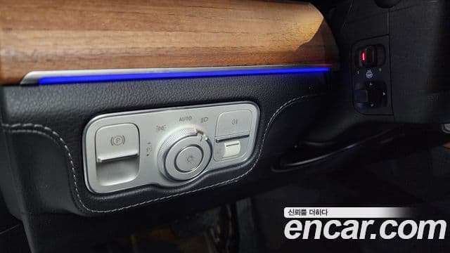 Mercedes-Benz GLE-Class 2019 — Şəkil 20/20