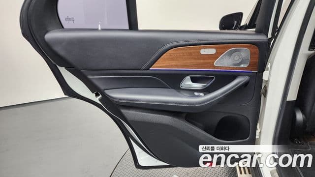Mercedes-Benz GLE-Class 2019 — Şəkil 2/36