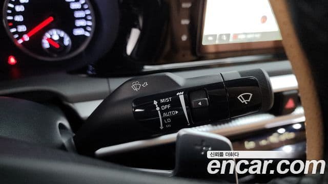 Kia K5 2023 — Photo 25/33