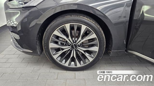 Kia K8 2023 — ფოტო 5/20