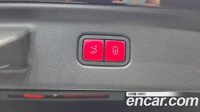 Mercedes-Benz S-Class 2021 — Photo 7/37