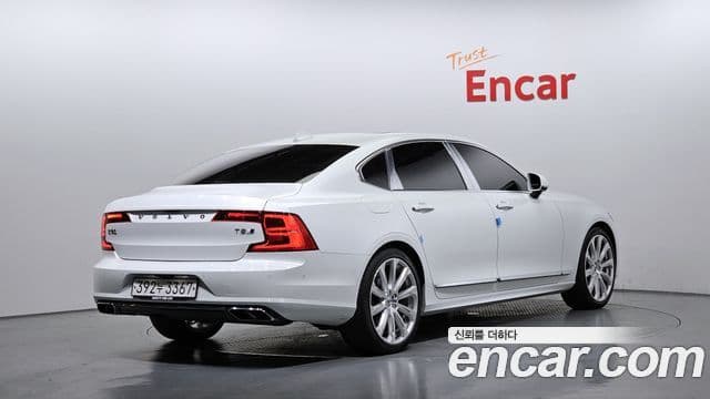 Volvo S90 2020 — Şəkil 13/20
