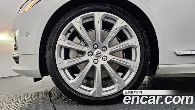 Volvo S90 2020 — Şəkil 14/20