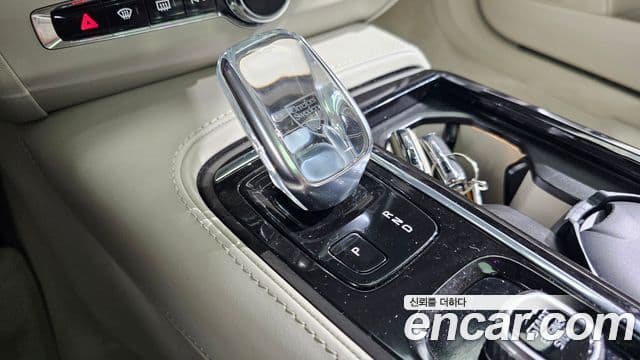 Volvo S90 2020 — Şəkil 15/20