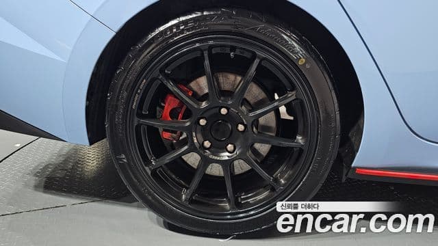 Hyundai The New Avante Hybrid 2022 — Photo 11/35