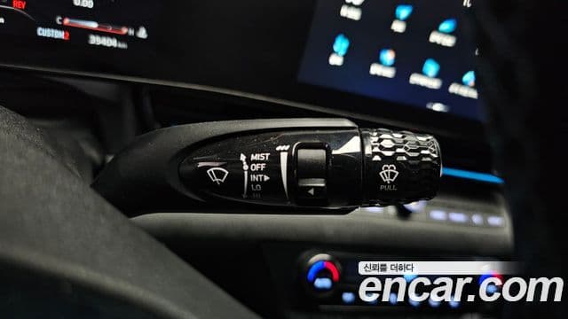 Hyundai The New Avante Hybrid 2022 — Photo 27/35