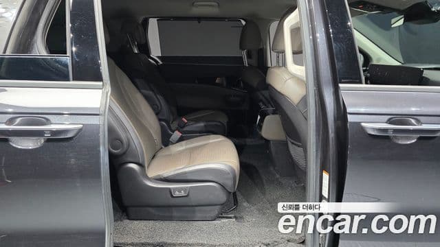 Kia Carnival 2024 — Şəkil 12/20