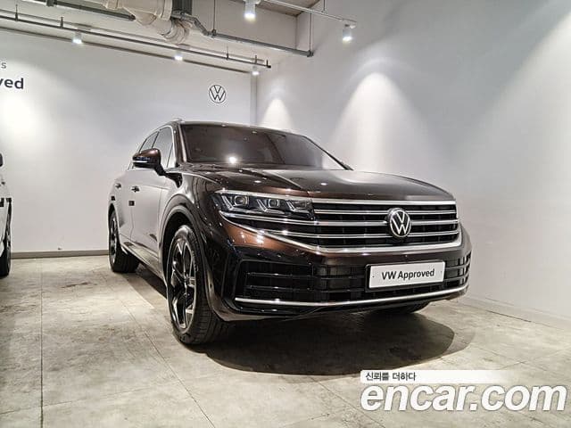 Volkswagen Touareg 2024 — ფოტო 15/15