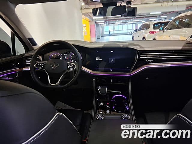 Volkswagen Touareg 2024 — ფოტო 9/15