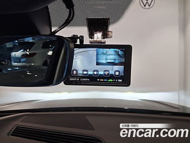 Volkswagen Touareg 2024 — ფოტო 11/15