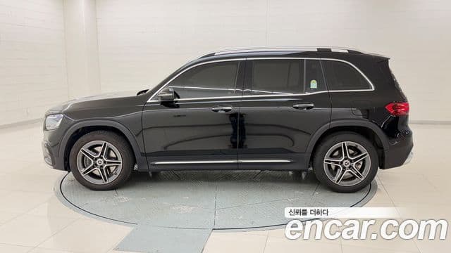 Mercedes-Benz GLB-Class 2025 — ფოტო 1/20