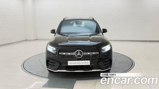 Mercedes-Benz GLB-Class 2025 — ფოტო 7/20