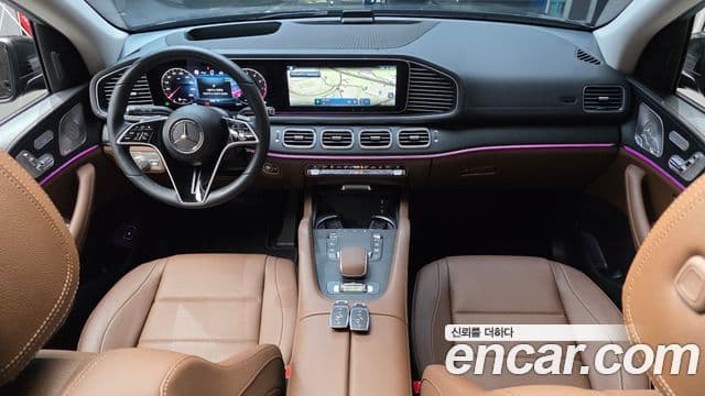 Mercedes-Benz GLE-Class 2025 — Photo 32/32