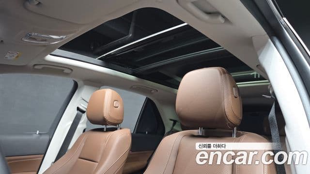 Mercedes-Benz GLE-Class 2025 — Photo 2/32