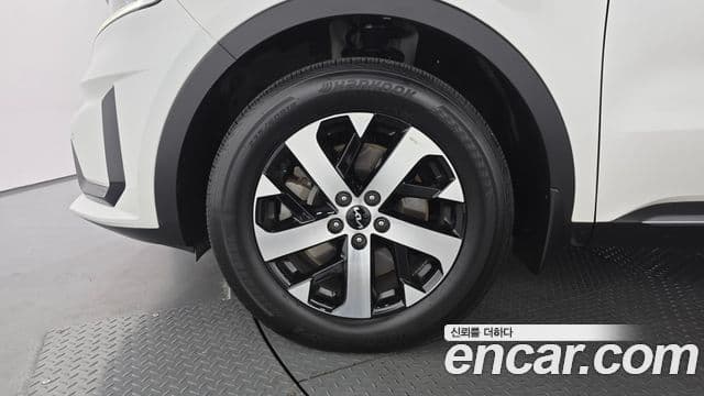Kia Sorento 2021 — ფოტო 5/20