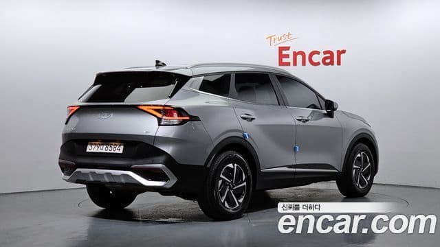 Kia Sportage 2022 — Фото 2/20
