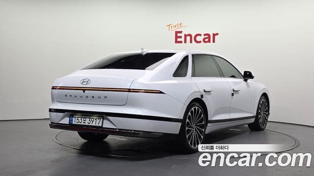 Hyundai Grandeur 2022 — Şəkil 2/20