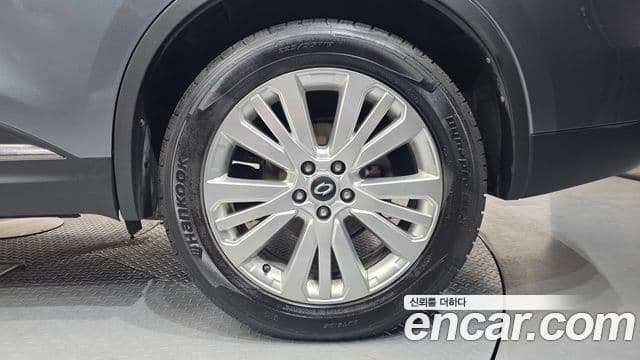 Renault Samsung QM6 2022 — Photo 28/36