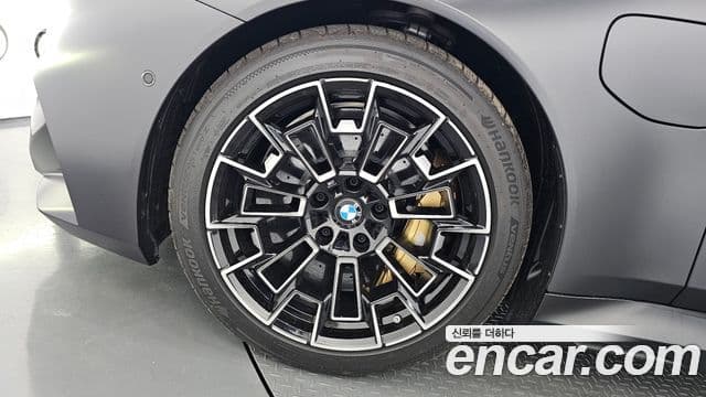 BMW M5 2025 — ფოტო 4/20