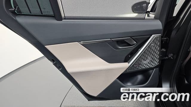 BMW M5 2025 — Photo 14/37