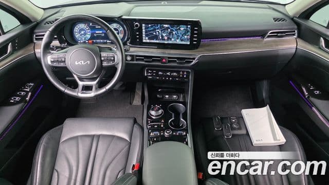 Kia K5 2023 — ფოტო 7/20