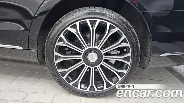 Mercedes-Benz S-Class 2020 — ფოტო 5/20