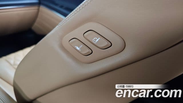 Genesis GV80 2020 — Photo 25/33