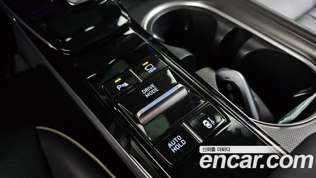 Hyundai Sonata 2023 — Şəkil 16/20