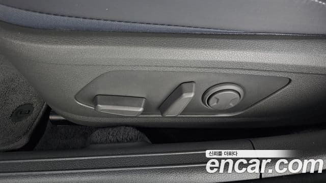 Hyundai Sonata Hybrid 2023 — Photo 2/38