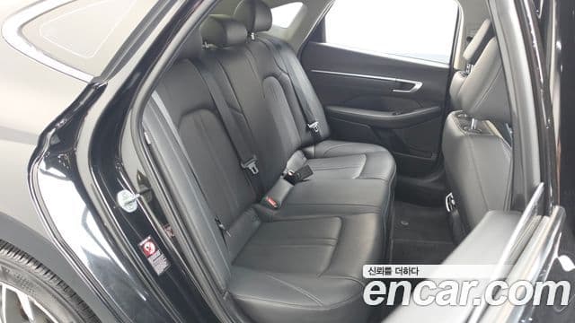 Hyundai Sonata 2022 — Şəkil 12/20