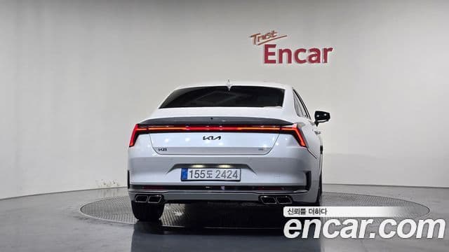 Kia K8 2026 — Şəkil 17/20
