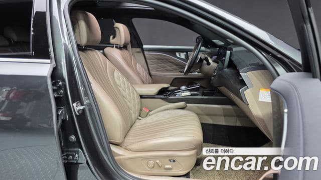 Kia K8 2022 — ფოტო 18/34