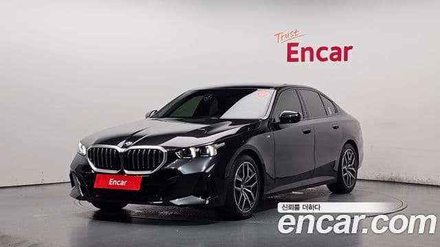 BMW 5 Series 2025 — ფოტო 1/20