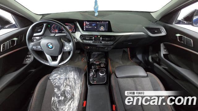 BMW 1 Series 2020 — Şəkil 18/20