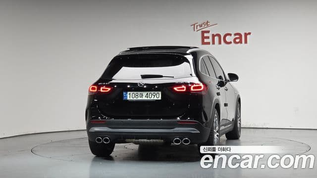 Mercedes-Benz GLA-Class 2021 — Şəkil 4/20