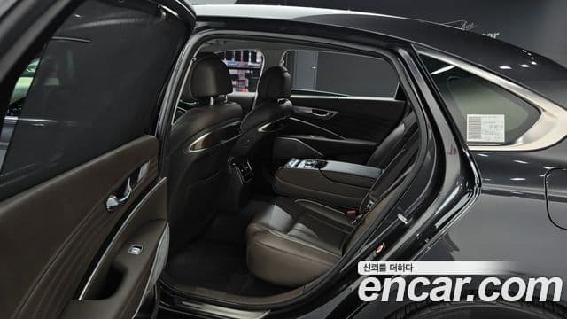 Kia The K9 2018 — фото 12 из 20